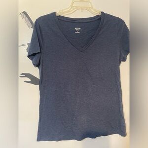 Blue V-neck T-shirt, size XL